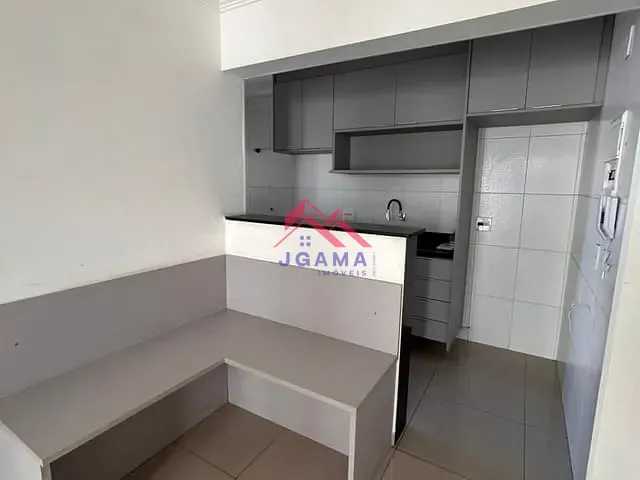 Apartamento com 61m² 3 quartos e 2 banheiros, à venda, no bairro Jardim Caner em Taboão da Serra