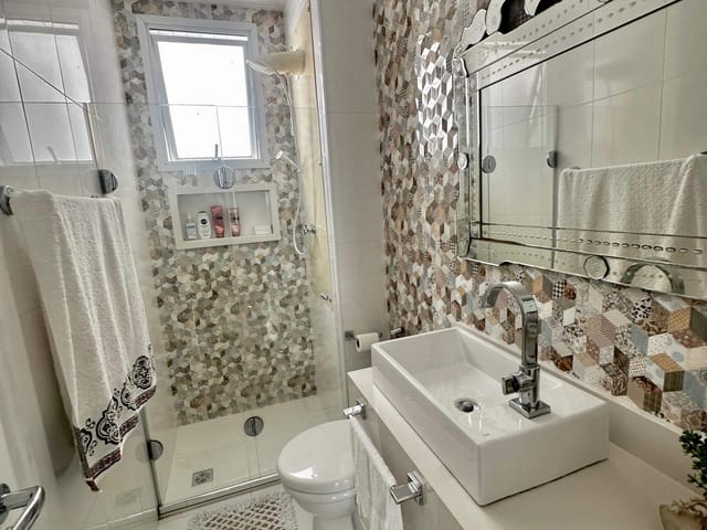 Apartamento 3 quartos e 3 banheiros, à venda, no bairro Luzia em Aracaju