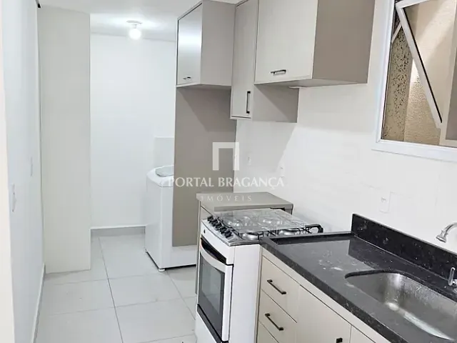 Apartamento 2 quartos e 1 banheiro, à venda ou para alugar, no bairro Centro em Bragança Paulista
