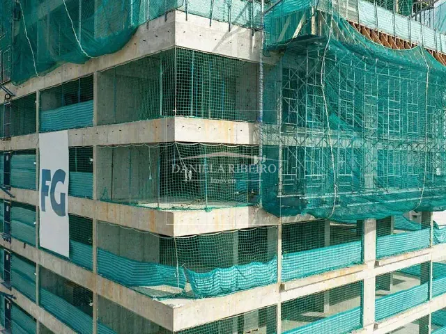 Apartamento 4 quartos e 6 banheiros, à venda, no bairro Centro em Balneário Camboriú