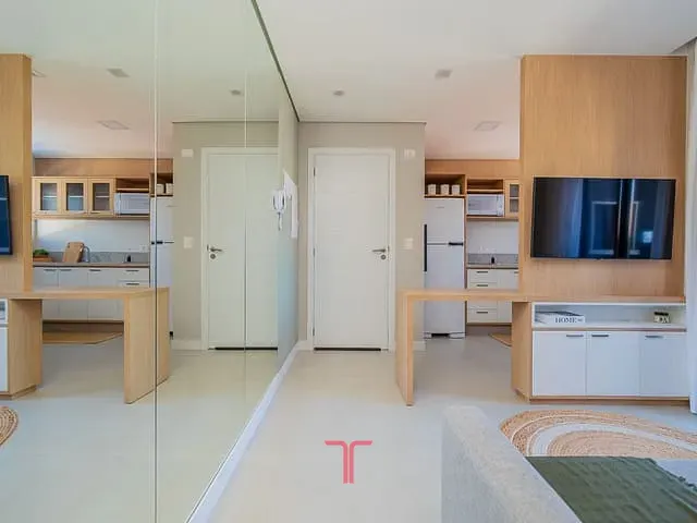 Apartamento com 30m² 1 quarto e 1 banheiro, para alugar, no bairro Capão Raso em Curitiba