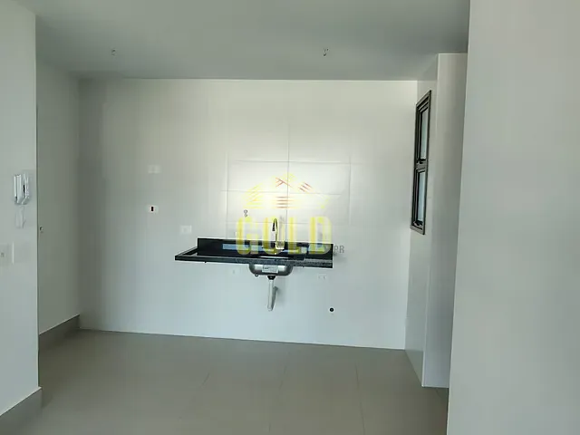 Apartamento com 231m² 2 quartos e 3 banheiros, à venda, no bairro Bela Suiça em Londrina