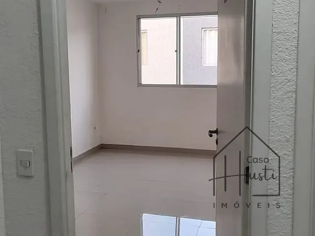 Apartamento 2 quartos e 1 banheiro, à venda, no bairro Jardim Petrópolis em Cotia