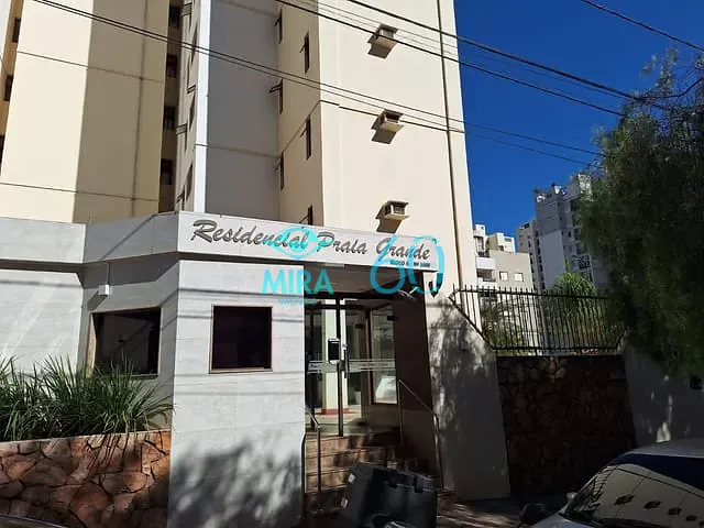 Apartamento 3 quartos e 3 banheiros, à venda, no bairro Jardim Goiás em Goiânia