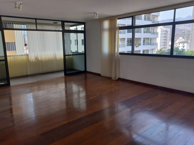Foto do Apartamento - Apartamento à venda 4 Quartos, 1 Suite, 180M², Centro, Itajubá - MG | Edifício Imperial | MOHALLEM e LOPES CORRETAGEM E ADMINISTRACAO DE IMOVEIS LTDA