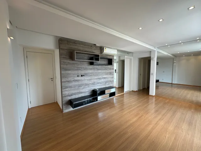 Apartamento com 10m² 2 quartos e 2 banheiros, à venda, no bairro Gleba Palhano em Londrina