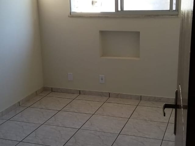 Apartamento 2 quartos e 1 banheiro, à venda, no bairro Campo Grande em Rio de Janeiro