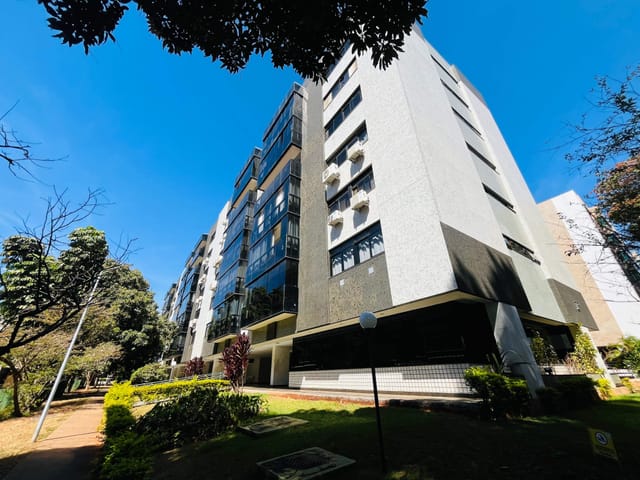 Foto do Apartamento - Apartamento na SQN 115, Andar Alto, Nascente, Vazado e Vista parcialmente livre! | CLAUDIO A. BATISTA IMOVEIS LTDA