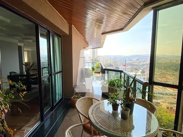 Apartamento com 340m² 4 quartos e 6 banheiros, à venda, no bairro Centro em Guarulhos