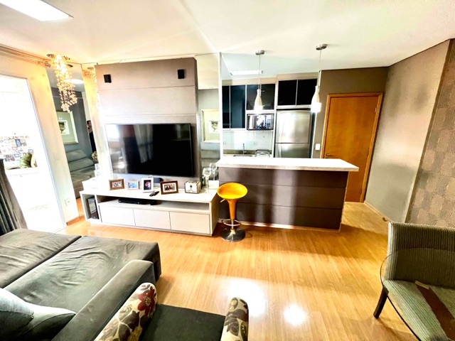 Apartamento com 118m² 3 quartos e 2 banheiros, à venda, no bairro Gleba Fazenda Palhano em Londrina