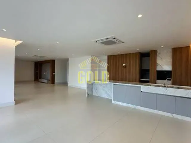 Apartamento 4 quartos e 6 banheiros, à venda ou para alugar, no bairro Aurora em Londrina