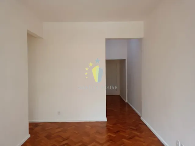 Apartamento com 80m² 2 quartos e 1 banheiro, para alugar, no bairro Copacabana em Rio de Janeiro