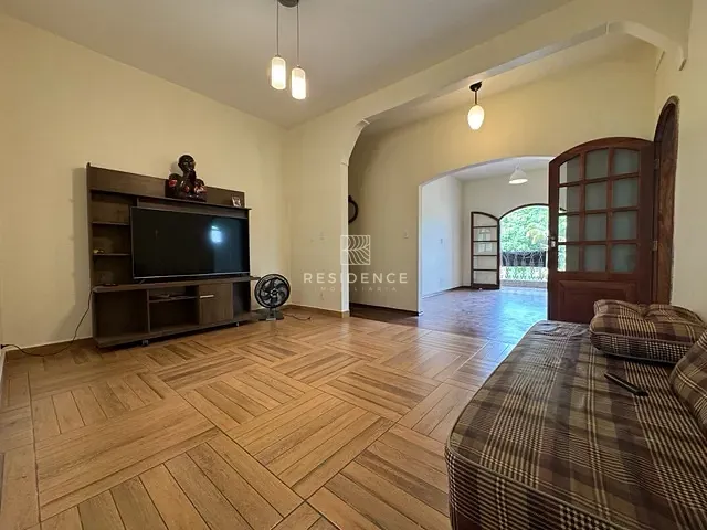 Apartamento 4 quartos e 2 banheiros, à venda, no bairro Sessenta em Volta Redonda