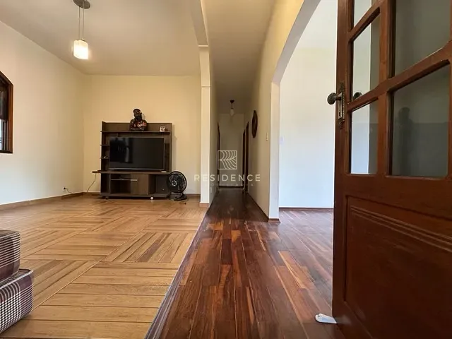 Apartamento 4 quartos e 2 banheiros, à venda, no bairro Sessenta em Volta Redonda