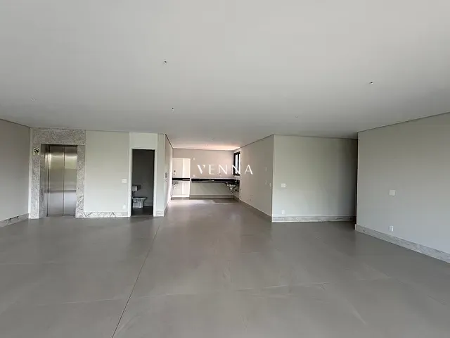 Apartamento 4 quartos e 6 banheiros, à venda, no bairro Jardim São Jorge em Londrina