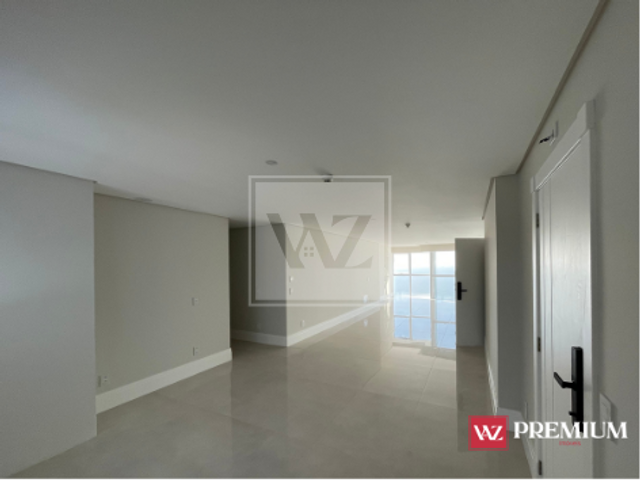 Apartamento com 194m² 4 quartos e 5 banheiros, à venda, no bairro Centro em Balneário Camboriú