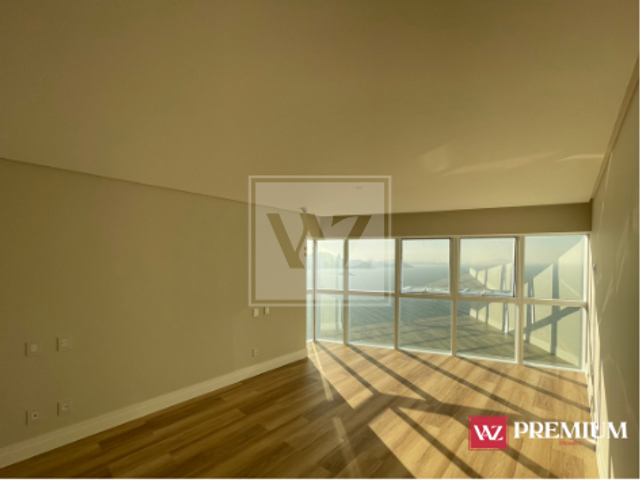Apartamento com 194m² 4 quartos e 5 banheiros, à venda, no bairro Centro em Balneário Camboriú