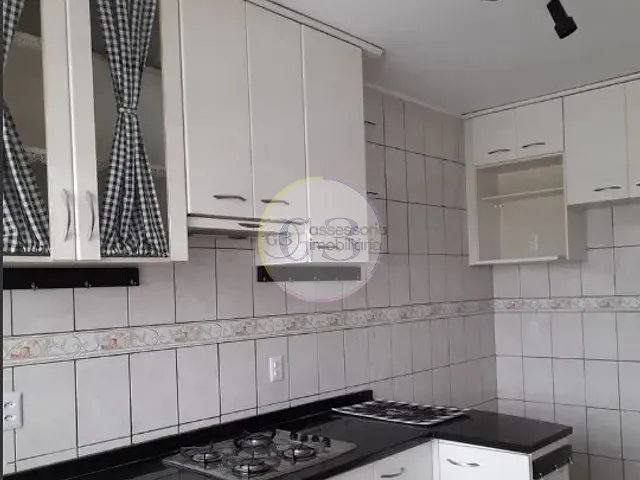 Apartamento 2 quartos e 1 banheiro, à venda ou para alugar, no bairro Fragata em Pelotas