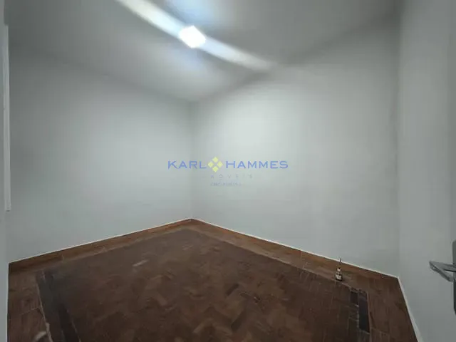 Apartamento 1 quarto e 1 banheiro, para alugar, no bairro Centro em Petrópolis
