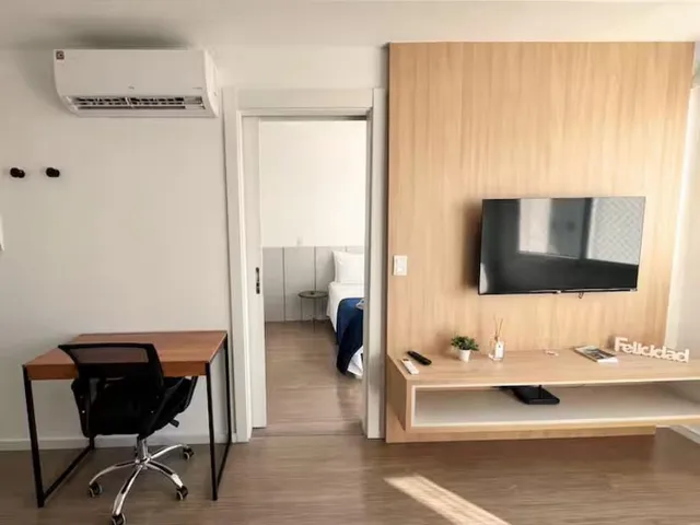 Apartamento com 10m² 1 quarto e 1 banheiro, à venda, no bairro Gleba Palhano em Londrina
