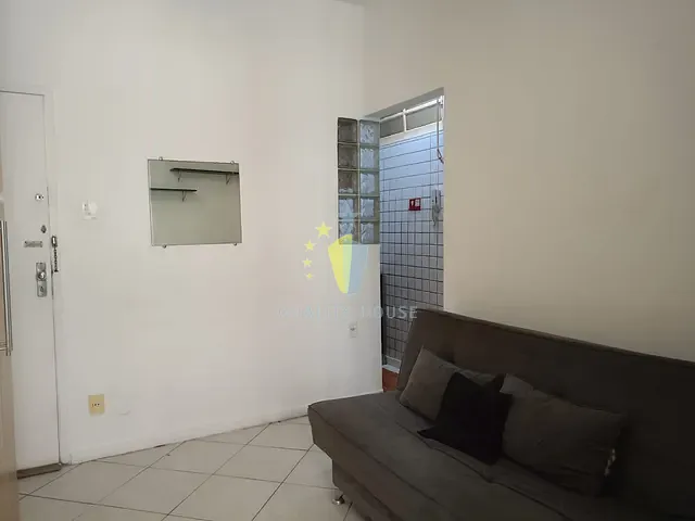 Apartamento com 30m² 1 quarto e 1 banheiro, para alugar, no bairro Copacabana em Rio de Janeiro
