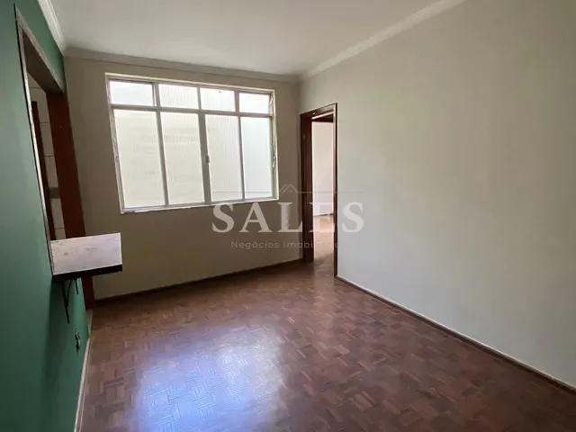 Apartamento com 82m² 2 quartos e 1 banheiro, à venda ou para alugar, no bairro Bom Pastor em Juiz de Fora