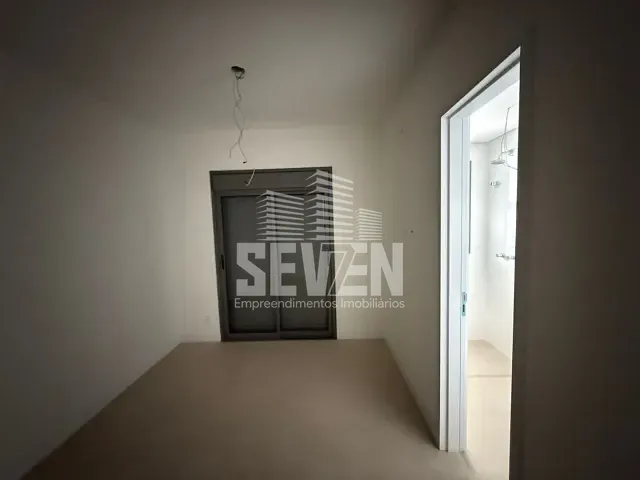 Apartamento com 117m² 2 quartos e 2 banheiros, à venda, no bairro Jardim Estoril IV em Bauru