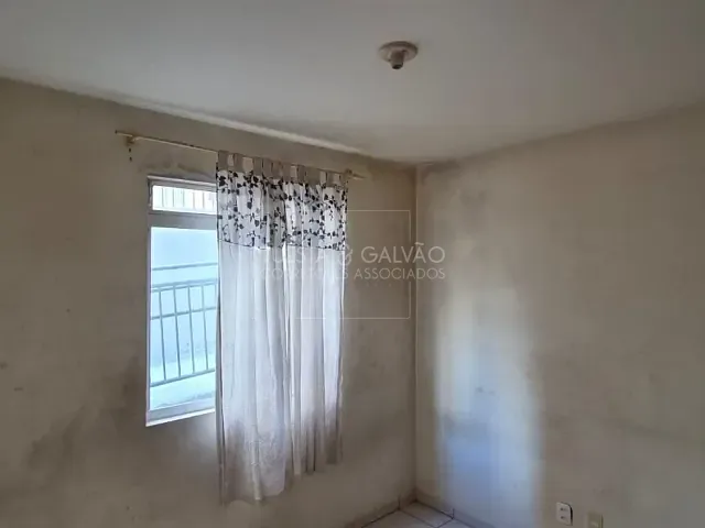 Apartamento com 47m² 2 quartos e 1 banheiro, à venda, no bairro Santa Cândida em Curitiba