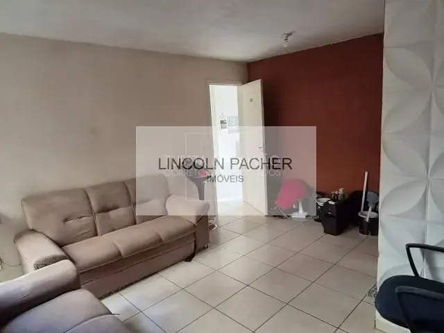 Apartamento com 1m² 2 quartos e 1 banheiro, à venda, no bairro Santa Cândida em Curitiba