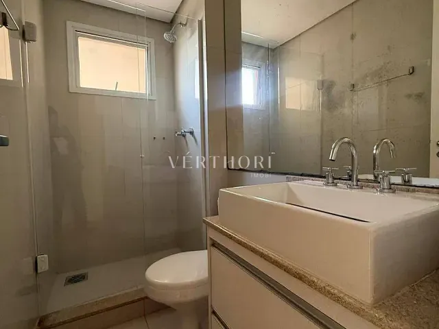 Apartamento 2 quartos e 2 banheiros, para alugar, no bairro Gleba Fazenda Palhano em Londrina