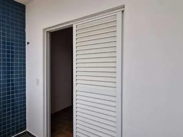 Apartamento com 90m² 3 quartos e 1 banheiro, para alugar, no bairro Vila Pinheirinho em Santo André