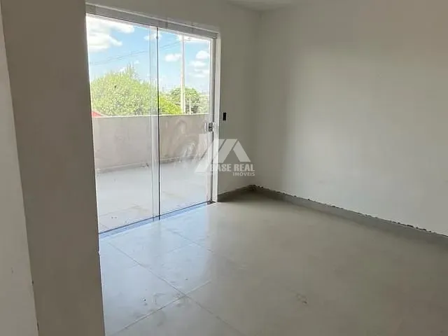 Apartamento com 138m² 3 quartos e 1 banheiro, à venda, no bairro Uvaranas em Ponta Grossa
