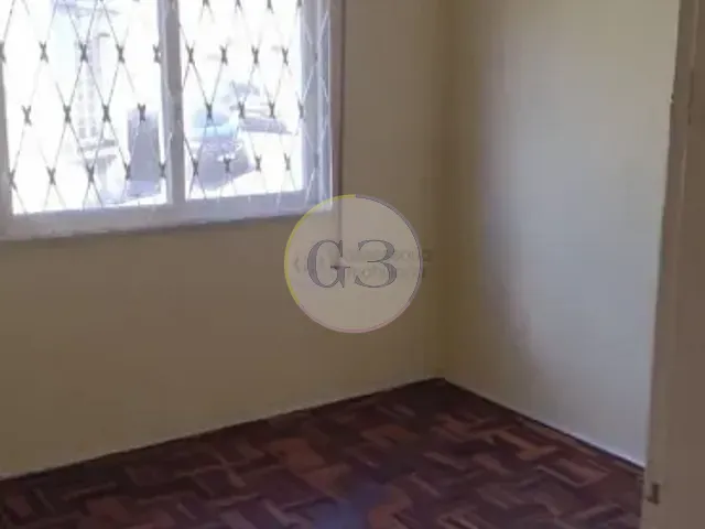 Apartamento 3 quartos e 2 banheiros, para alugar, no bairro Centro em Pelotas