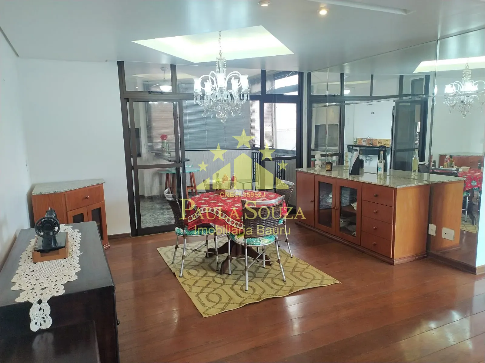 Apartamento, 3 quartos, 210 m² - Foto 2