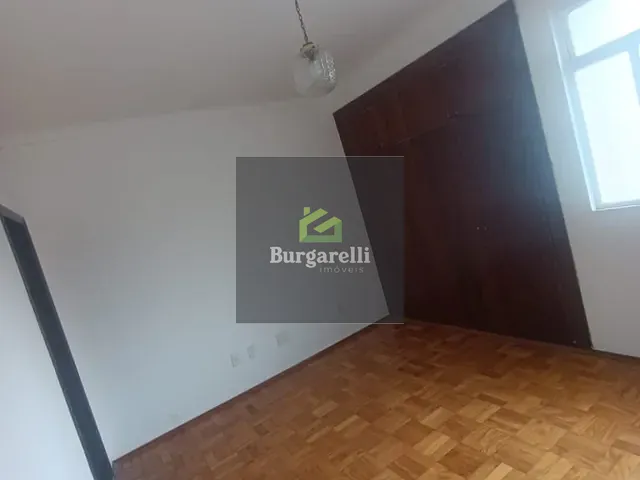 Apartamento 3 quartos e 3 banheiros, para alugar, no bairro Dona Flor em Lavras