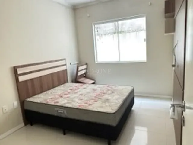 Apartamento com 60m² 2 quartos e 1 banheiro, à venda, no bairro Rio Pequeno em Camboriú