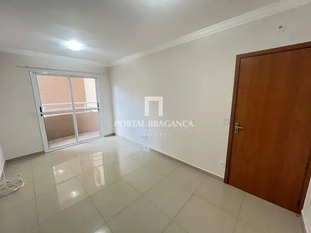 Apartamento com 65m² 2 quartos e 1 banheiro, para alugar, no bairro Residencial das Ilhas em Bragança Paulista