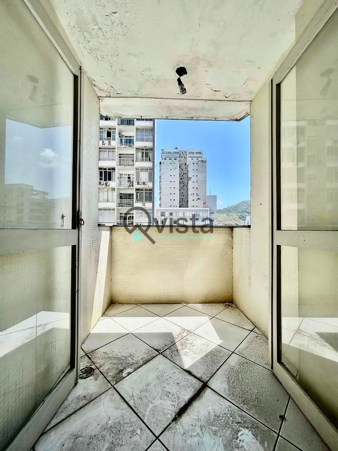 Apartamento, 2 quartos, 70 m² - Foto 2