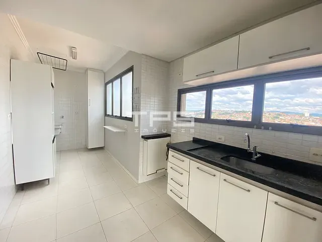 Apartamento com 223m² 3 quartos e 2 banheiros, para alugar, no bairro Centro em Taubaté