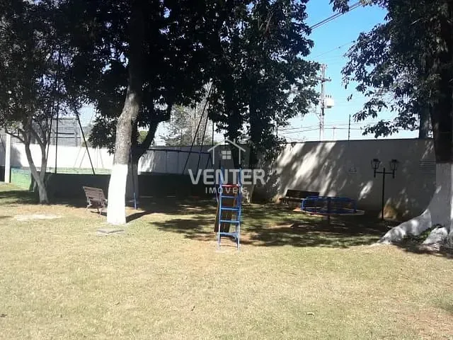 Apartamento à venda, no bairro Parque São Luís em Taubaté