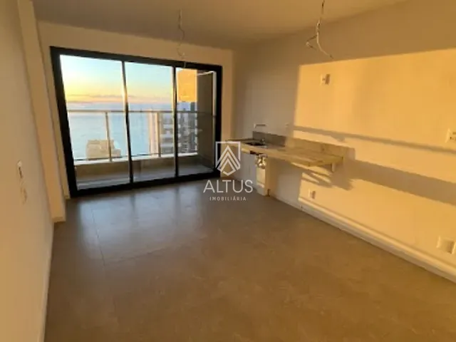 Apartamento 1 quarto e 1 banheiro, à venda, no bairro Vitória em Salvador