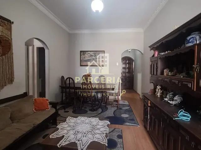 Apartamento com 95m² 3 quartos e 2 banheiros, à venda, no bairro Copacabana em Rio de Janeiro