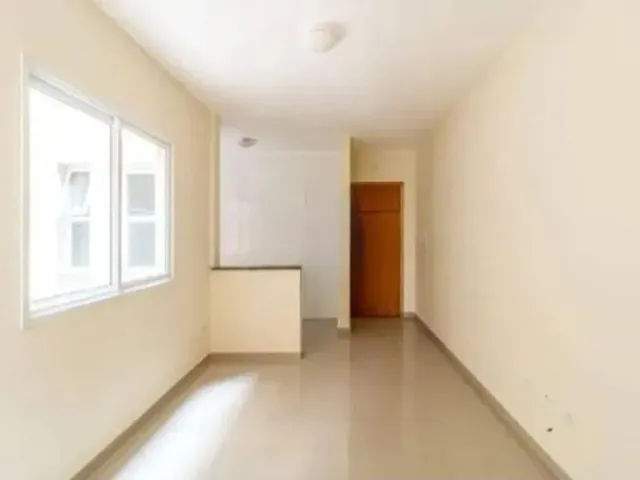 Apartamento com 49m² 2 quartos e 1 banheiro, para alugar, no bairro Vila Pires em Santo André