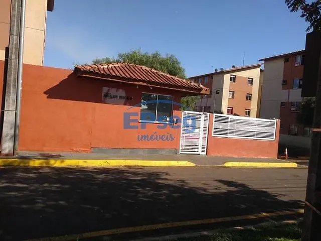 Apartamento 2 quartos e 1 banheiro, à venda, no bairro Nova Olinda em Londrina