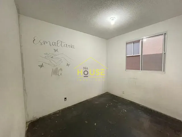 Apartamento 2 quartos e 1 banheiro, à venda, no bairro Jardim Botura em Votuporanga