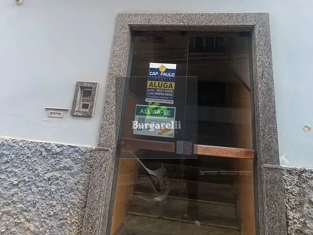 Apartamento 3 quartos e 3 banheiros, para alugar, no bairro Dona Flor em Lavras