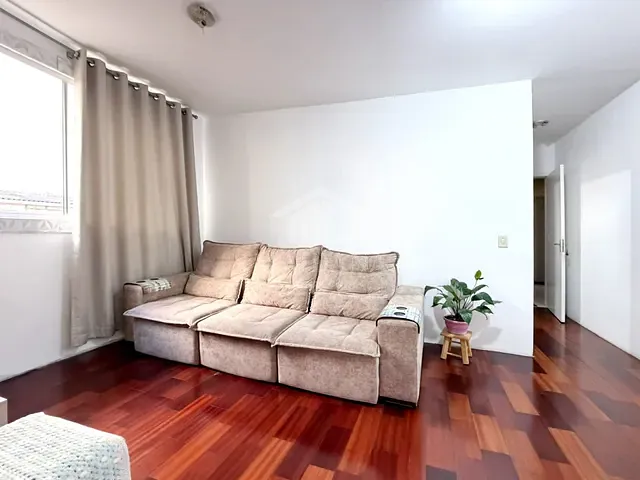 Apartamento 2 quartos e 1 banheiro, à venda, no bairro Parque da Fonte em São José dos Pinhais