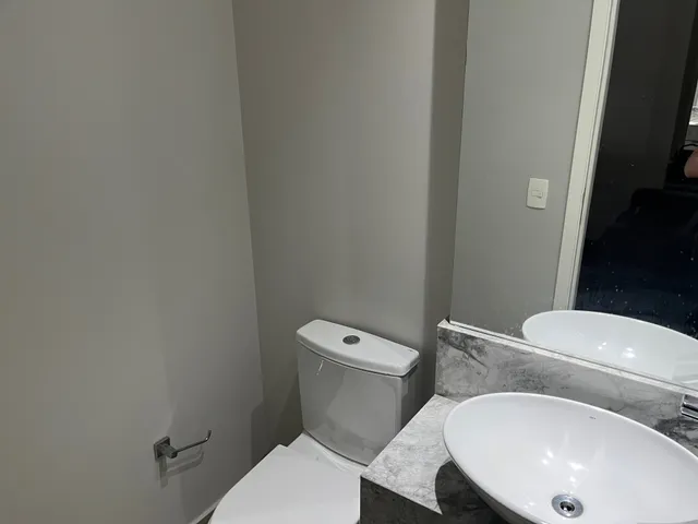 Apartamento com 114m² 1 quarto e 1 banheiro, para alugar, no bairro Vila Larsen 1 em Londrina
