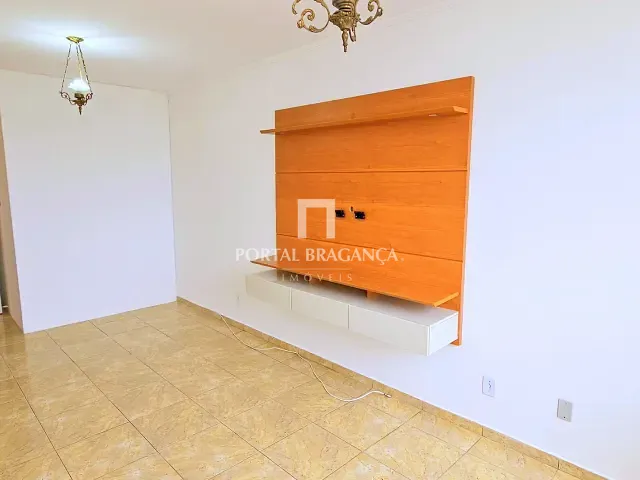 Apartamento 3 quartos e 2 banheiros, para alugar, no bairro Jardim Nova Bragança em Bragança Paulista