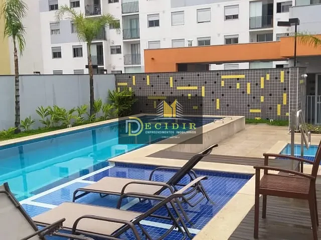 Apartamento 3 quartos e 2 banheiros, para alugar, no bairro Parque São Jorge em São Paulo